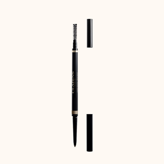 Packshot av Clarins 2-i-1 Blond Brow Pencil med integrerad borste och en ultrafin utdragbar spets f&ouml;r naturliga bryn.