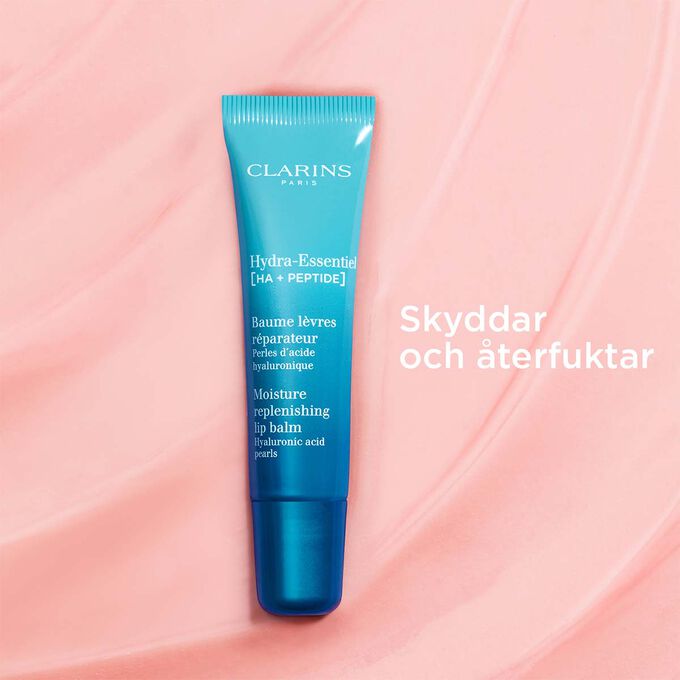 Hydra Essentiel Lip Balm p&aring; textur som skyddar och &aring;terfuktar.